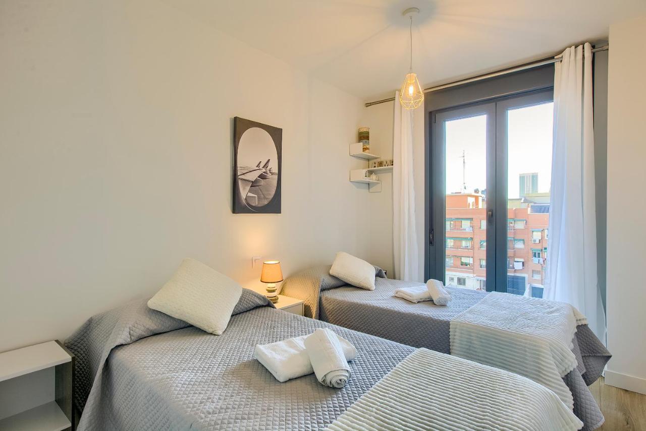 2B2B Deluxe Apartment - Jardines De Cuatro Caminos - Business District - Santiago Bernabeu Madrid Eksteriør billede